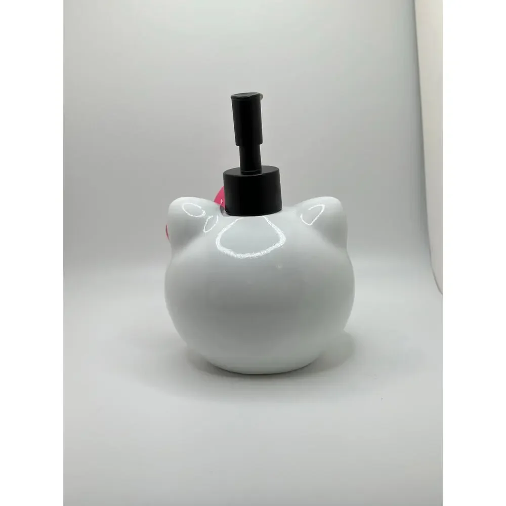 Hello Kitty Short Soap Dispenser NEW